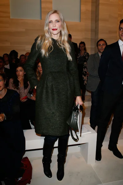 Look 2